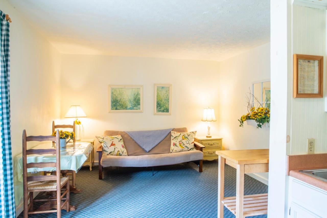 The Chimney Rock Inn & Cottages Екстер'єр фото